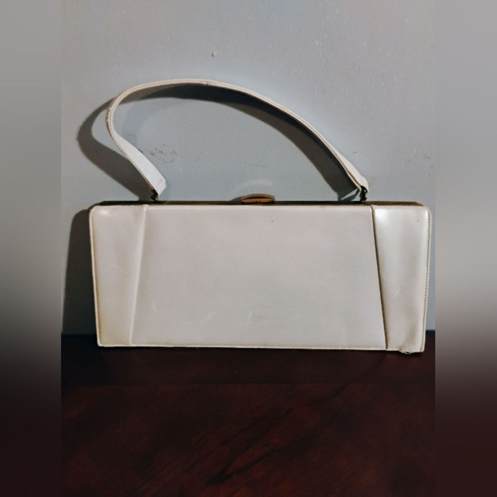 White Structured Clutch with Geometric Design